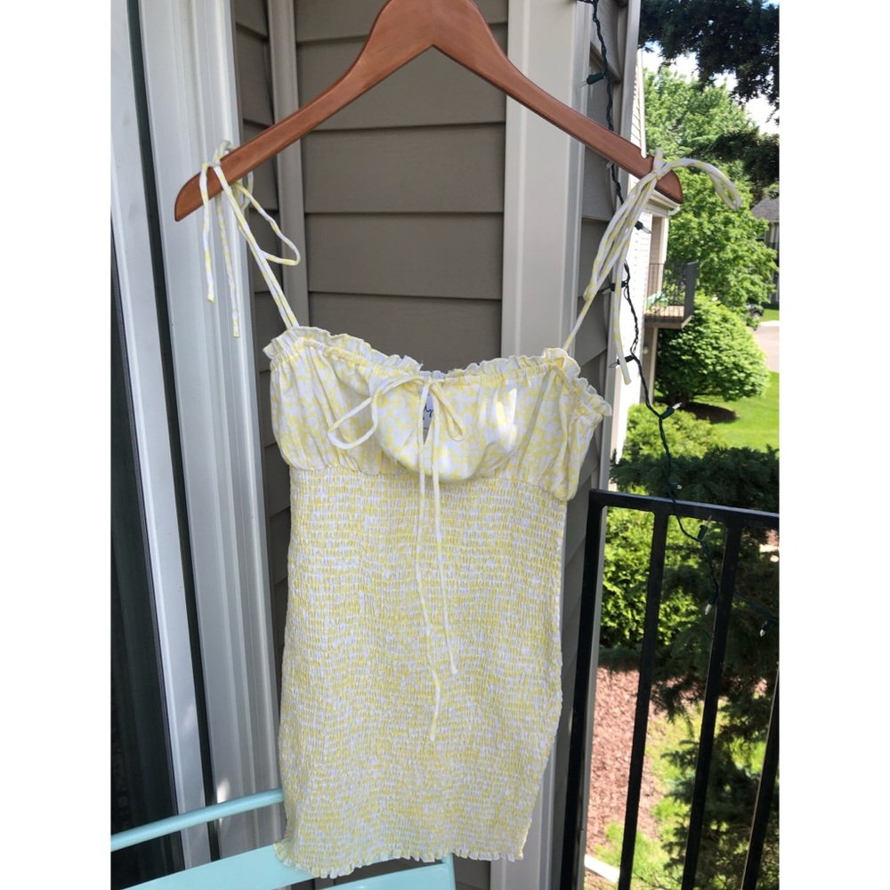 SOLD Princess Polly Korina Smocked Dress - Picture 7 of 9